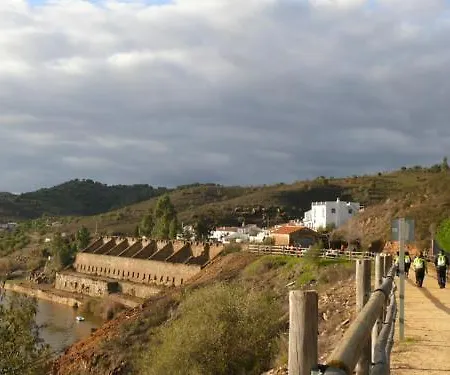 Gasthof Los Pedregales El Granado